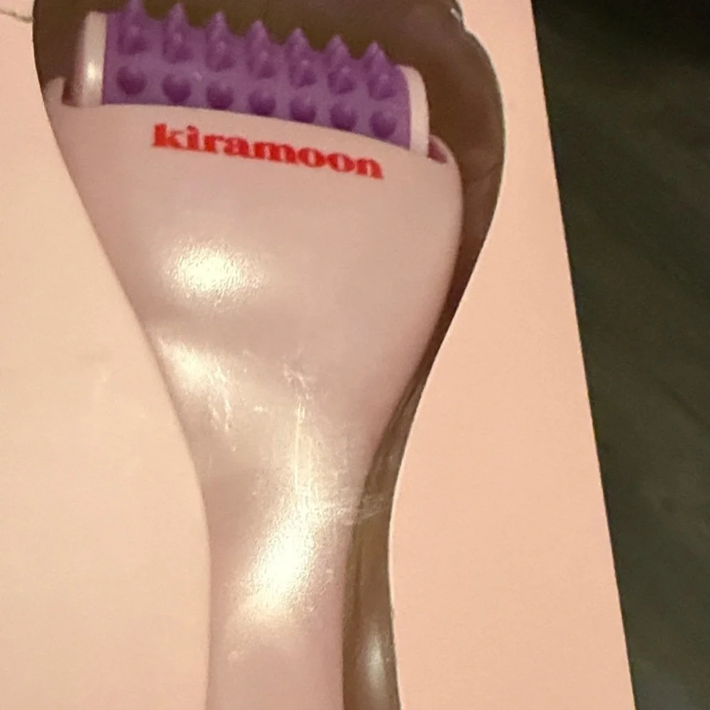 NEW Kiramoon Reset Roller in Pink and Purple